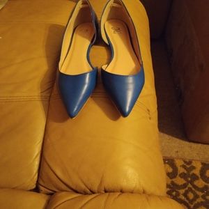 Blue Journee flats Size 8